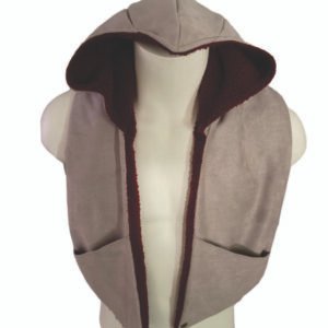 Assassin’s Creed-Inspired Hood with Pockets – Beige Red Wine